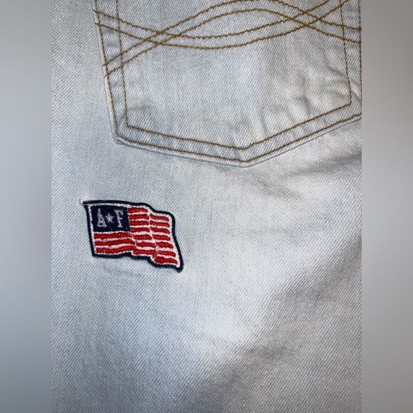 Abercrombie & Fitch Light Wash Cropped jeans W/ Patches Size 6 EUC - Picture 11 of 14